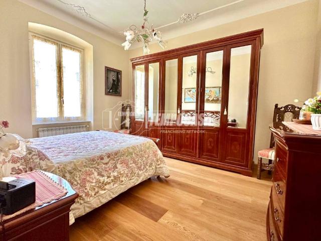 Appartamento in vendita a Genova GE