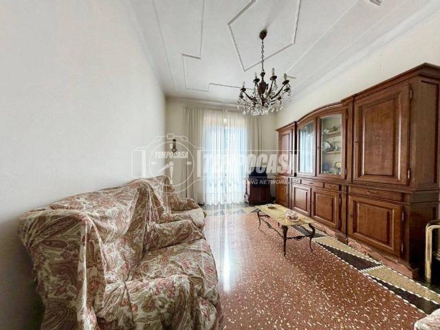 Appartamento in vendita a Genova GE