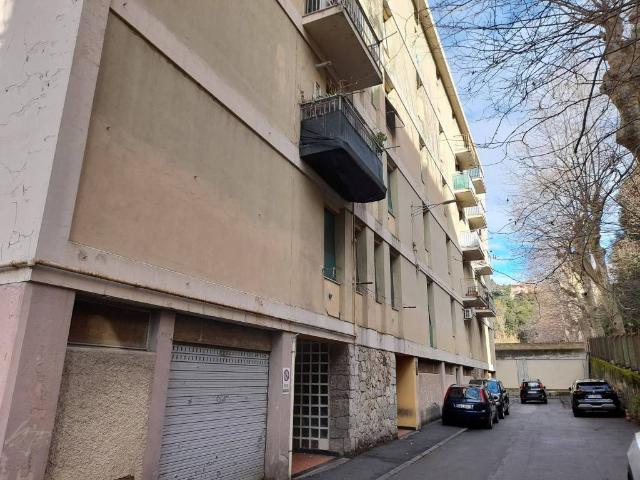 Appartamento in vendita a Genova GE