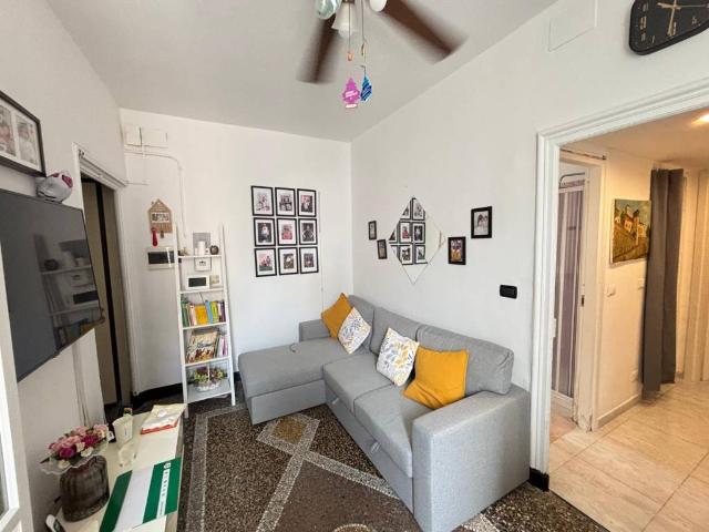 Appartamento in vendita a Genova GE