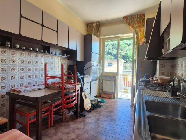 Appartamento in vendita a Genova GE