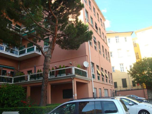 Appartamento in vendita a Genova GE