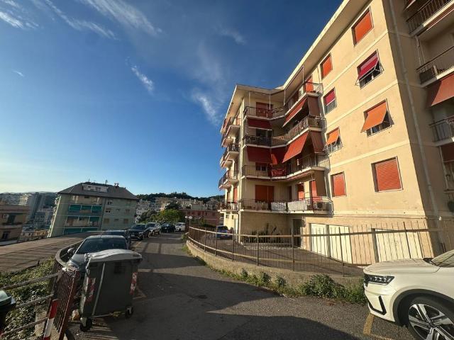 Appartamento in vendita a Genova GE