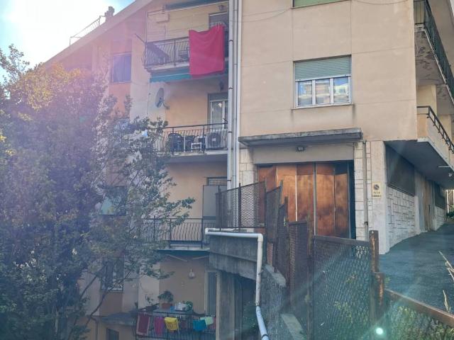 Appartamento in vendita a Genova GE