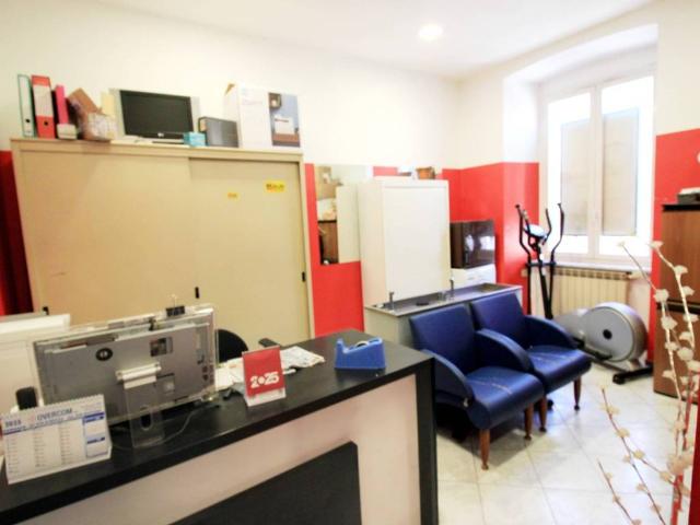 Appartamento in vendita a Genova GE