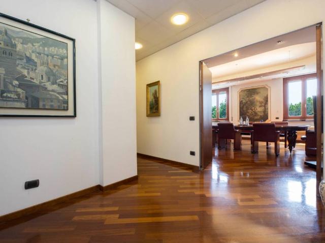 Appartamento in vendita a Genova GE
