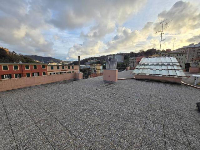 Appartamento in vendita a Genova GE