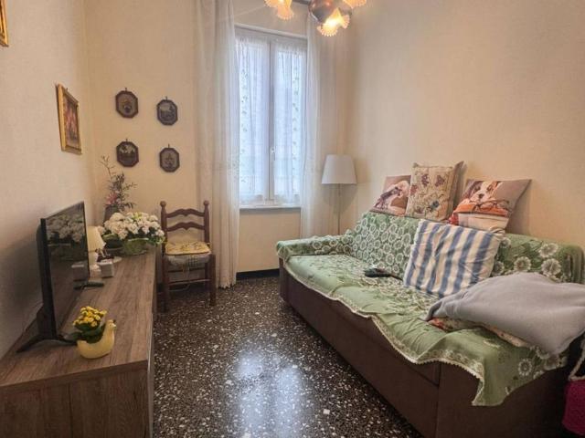 Appartamento in vendita a Genova GE