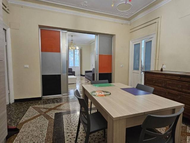 Appartamento in vendita a Genova GE