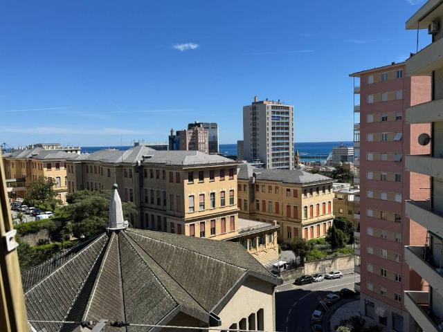 Appartamento in vendita a Genova GE