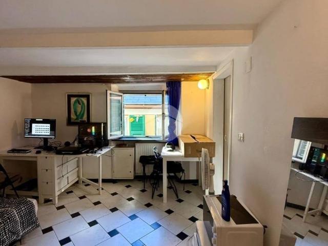 Appartamento in vendita a Genova GE