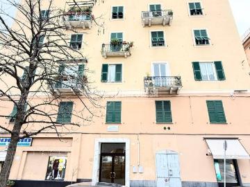 Appartamento in vendita a Genova GE