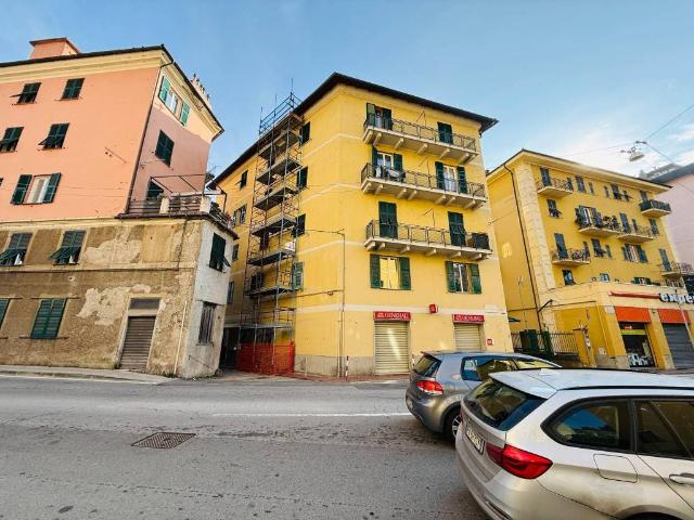 Appartamento in vendita a Genova GE