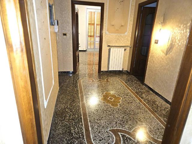 Appartamento in vendita a Genova GE