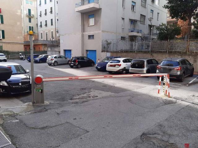 Appartamento in vendita a Genova GE