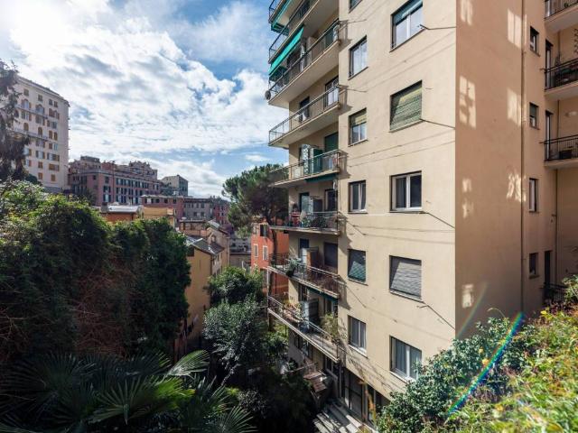 Appartamento in vendita a Genova GE