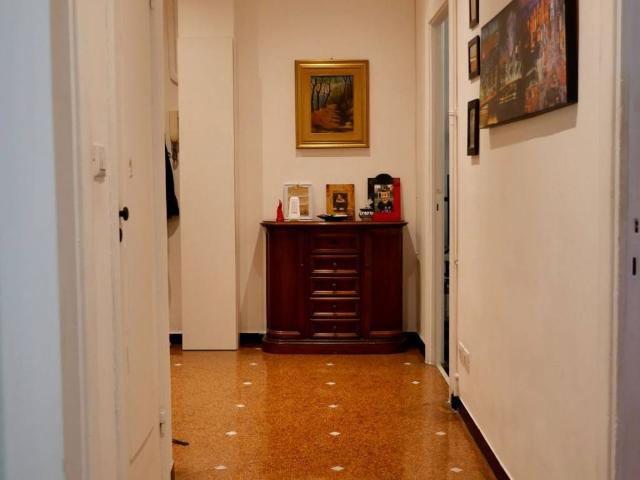 Appartamento in vendita a Genova GE