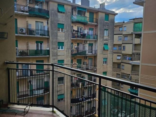 Appartamento in vendita a Genova GE