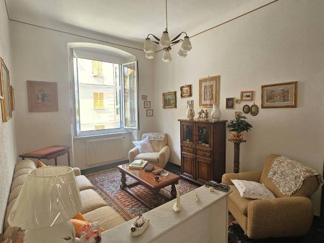 Appartamento in vendita a Genova GE