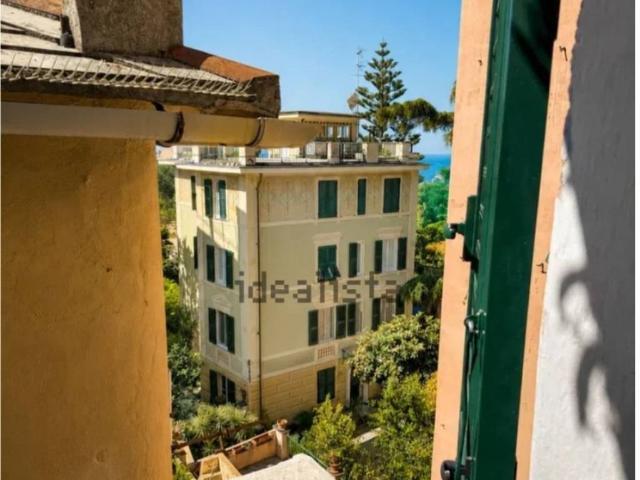 Appartamento in vendita a Genova GE