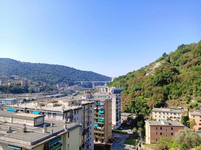 Appartamento in vendita a Genova GE