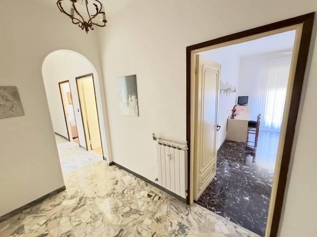 Appartamento in vendita a Genova GE