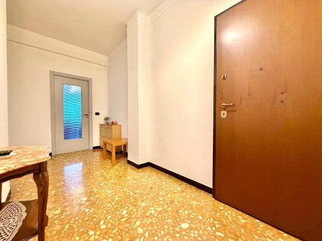 Appartamento in vendita a Genova GE
