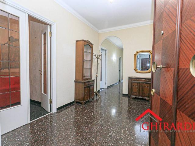 Appartamento in vendita a Genova GE