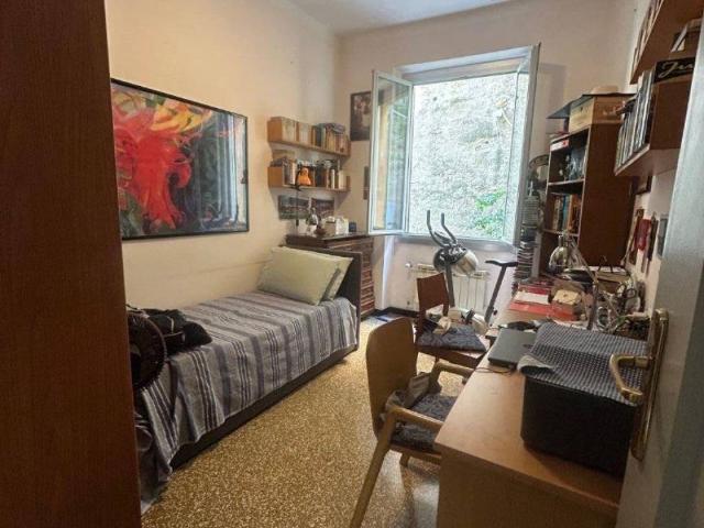 Appartamento in vendita a Genova GE