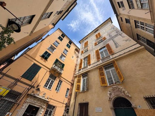 Appartamento in vendita a Genova GE