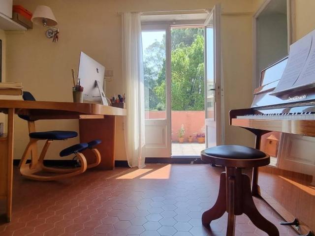 Appartamento in vendita a Genova GE