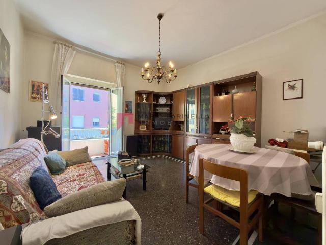 Appartamento in vendita a Genova GE