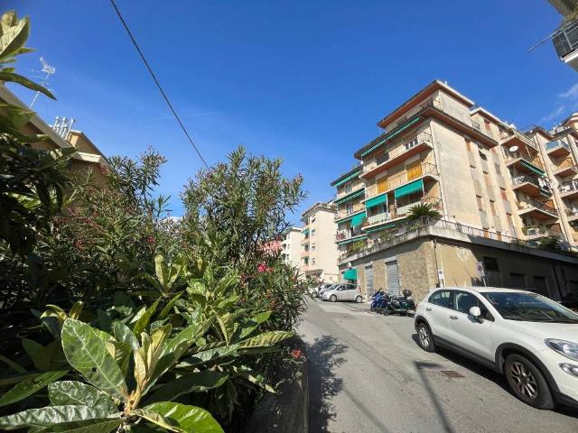 Appartamento in vendita a Genova GE