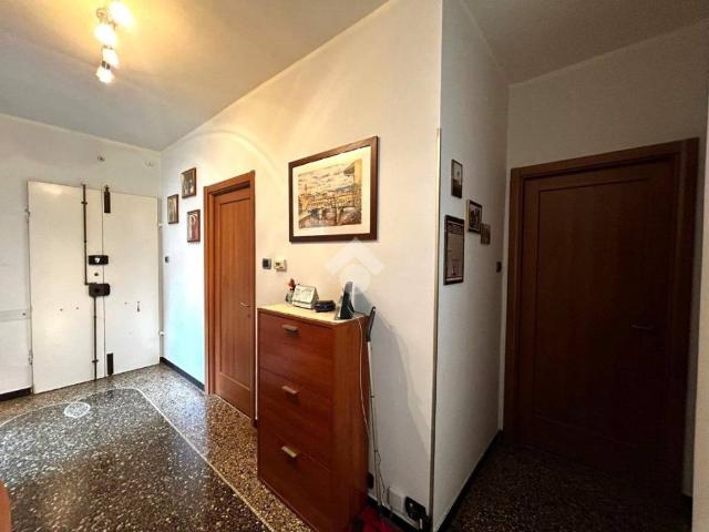 Appartamento in vendita a Genova GE