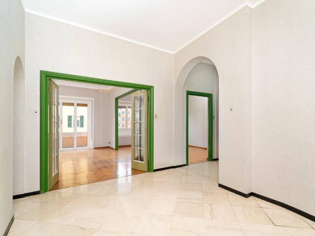 Appartamento in vendita a Genova GE