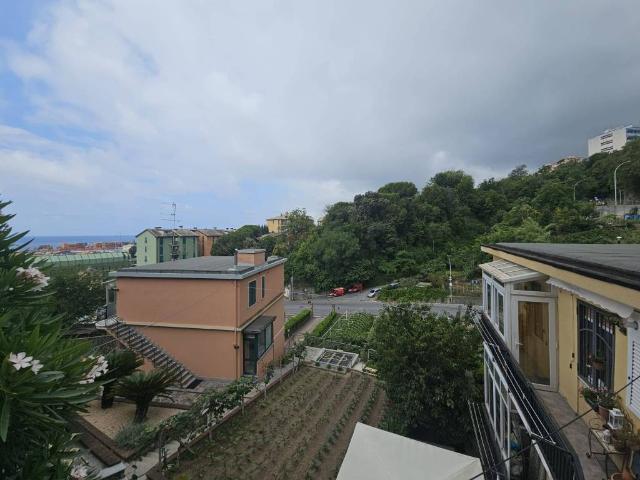 Appartamento in vendita a Genova GE