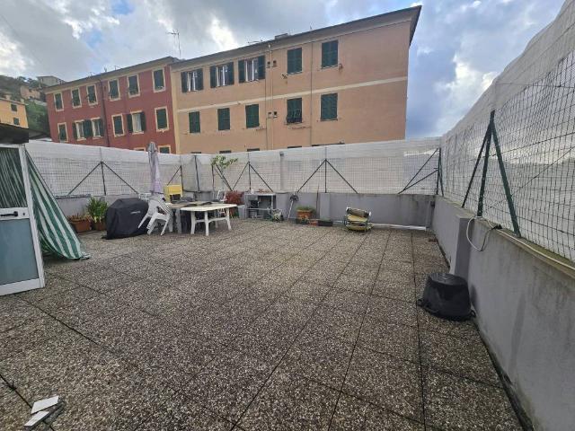 Appartamento in vendita a Genova GE