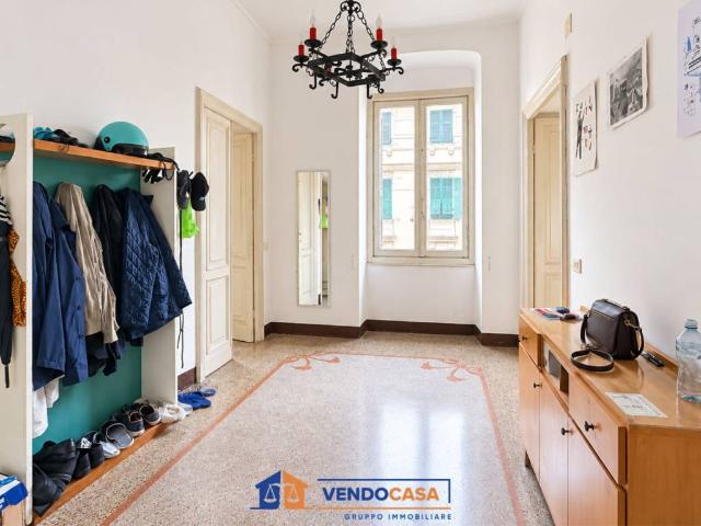 Appartamento in vendita a Genova GE