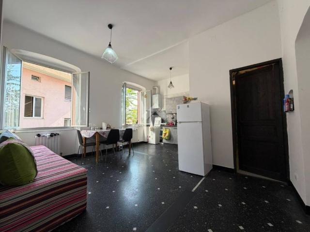 Appartamento in vendita a Genova GE