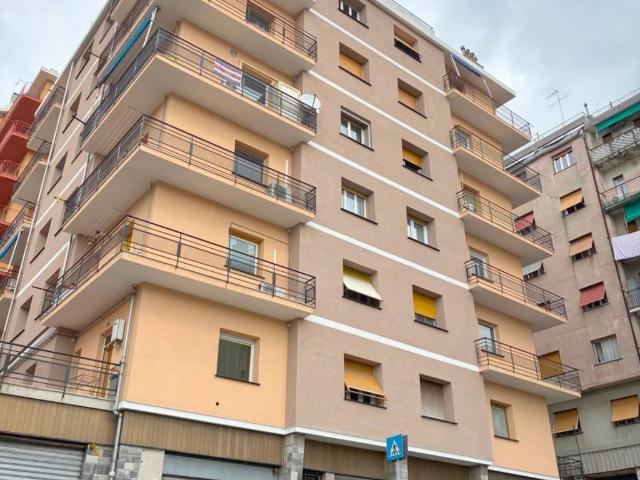 Appartamento in vendita a Genova GE