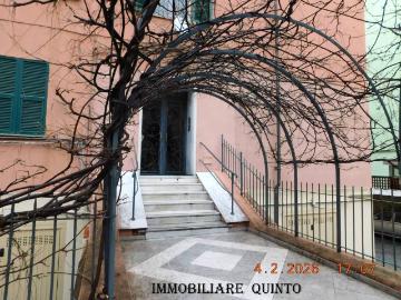 Appartamento in vendita a Genova GE