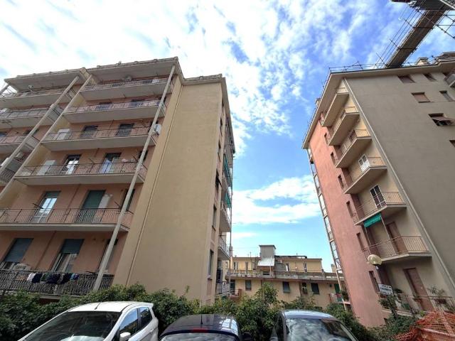 Appartamento in vendita a Genova GE