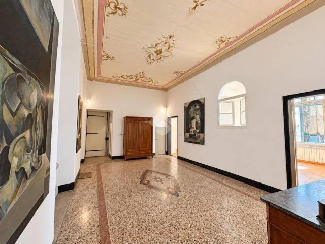 Appartamento in vendita a Genova GE