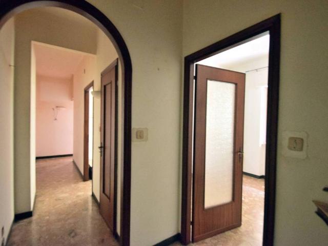 Appartamento in vendita a Genova GE