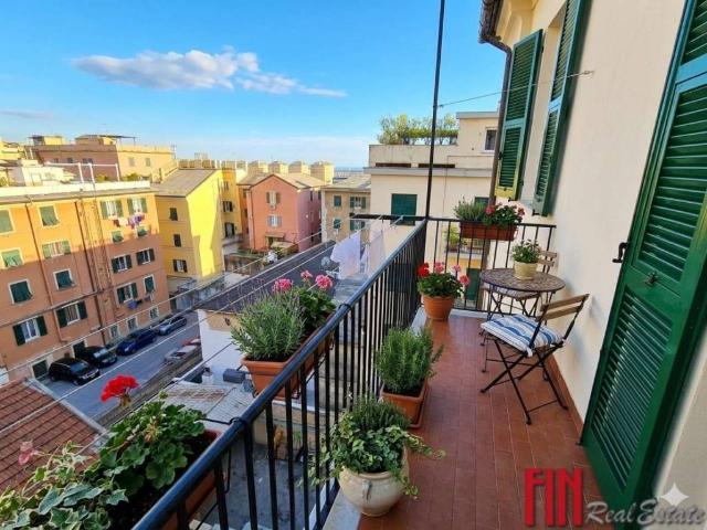 Appartamento in vendita a Genova GE