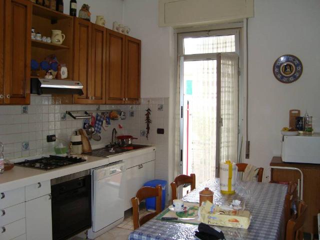Appartamento in vendita a Genova GE