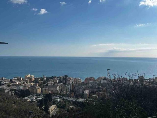 Casa indipendente in vendita a Genova GE