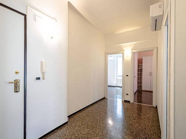 Appartamento in vendita a Genova GE