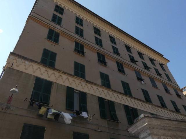 Appartamento in vendita a Genova GE