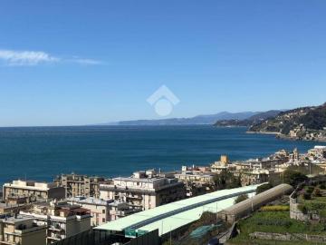 Appartamento in vendita a Genova GE